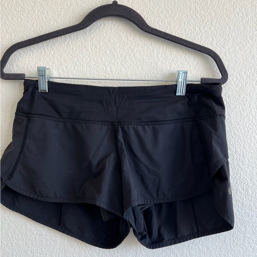 Lululemon 4” short